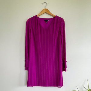 Maggy London | Pleated Long Sleeve Shift Dress | Fuchsia | Size 6